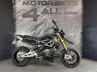 aprilia dorsoduro 750 2012