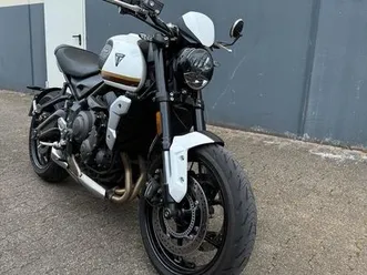 triumph trident 660