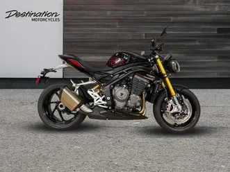triumph speed triple 1200 rs standard colour 1160 cc