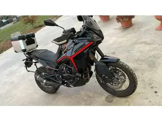 moto morini x-cape nero
