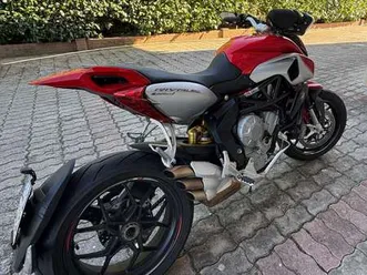 mv agusta rivale 800 eas abs rosso
