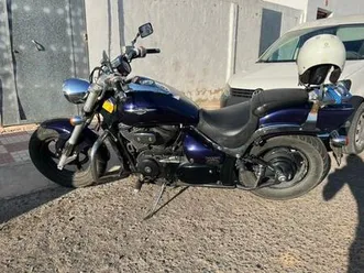 suzuki - intruder 800