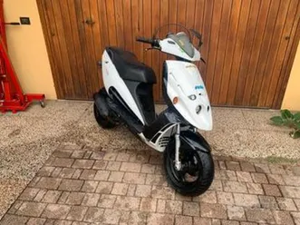 malaguti phantom f12