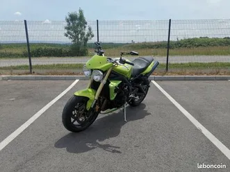 triumph 675 street triple