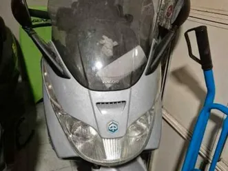 piaggio - x8 y x9