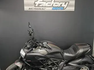 ducati diavel carbon 1200 cm3