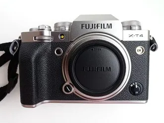 vendo cámara fotográfica fujifilm x-t4