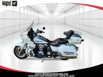 2013 kawasaki vulcan® 1700 voyager® base