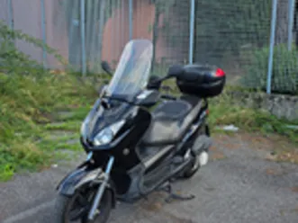 yamaha xmax 250