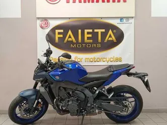 vendo yamaha mt-09 y-amt (2024 - 25) usata a roma (codice 9846846) - moto.it
