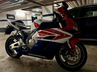 honda cbr 1000 rr sc57