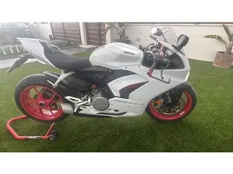 ducati - panigale v2