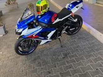 suzuki gsxr 750