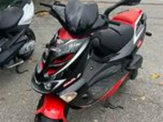 aprilia sr 50