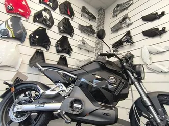 vmoto super soco tc max black – moto électrique 125 cc la plus vendue en france ◊
