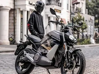 vmoto super soco ts street hunter – moto électrique sport 50 cc dès 14 ans