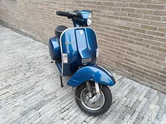 ② vespa px125 bouwjaar 2004