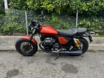 v9 bobber sport
