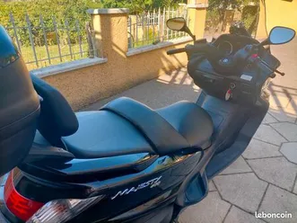 vends scooter yamaha