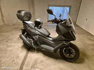 scooter kymco sky town 125