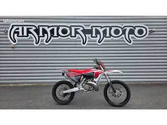 ⭐etat neuf 250 xx 2t 1 ère main ⭐