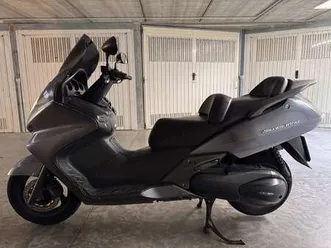 honda silver wing 400