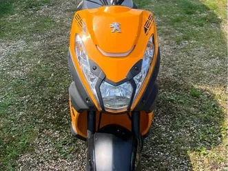 scooter peugeot street zone