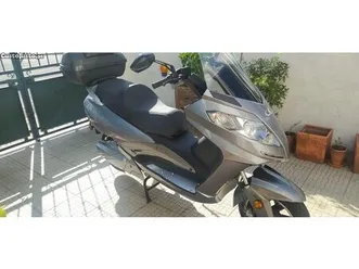 yamaha x-max 125