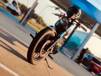 ② voiture ancienne honda shadow vt600 1992