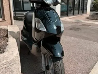 piaggio fly 50 cc 4 tempos troco por 50 cc de mudancas évora (são mamede, sé, são pedro e santo antão)