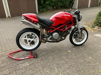 ducati monster s2r 800