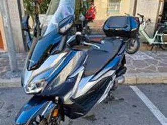 honda forza 300 blu met. 06/2020