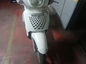 scarabeo 125