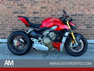 2022 ducati streetfighter v4 s **like new**