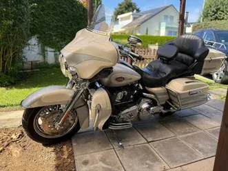 harley-davidson cvo limited