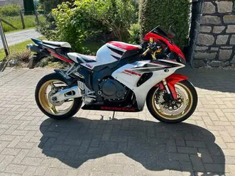 honda cbr 1000 rr