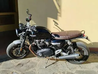 triumph speed twin 1200 nero