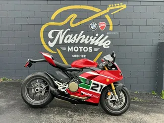 2022 ducati panigale v2