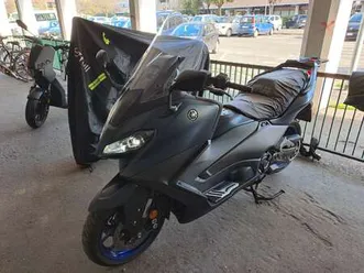yamaha tmax 560 blu/azzurro