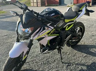 kawasaki z 125 med ekstrautstyr!!!