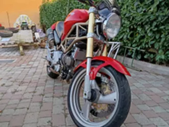 ducati monster 750