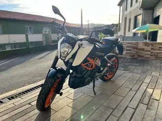 ktm - 390 duke