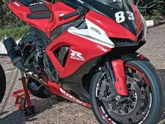 suzuki - gsxr 750