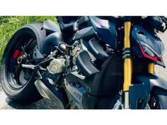 streetfighter v4 s (2023 - 24)