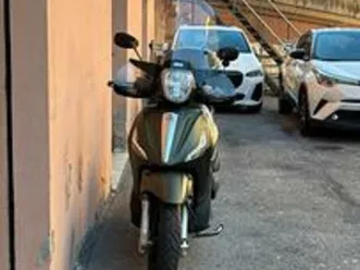 piaggio beverly 350 sport touring