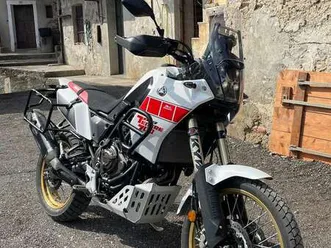 yamaha ténéré 700 rally bianco