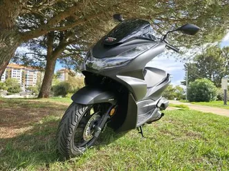 mota honda pcx 125 massamá e monte abraão
