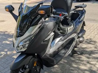 honda forza 300 de 2019 bom estado geral com extra sacavém e prior velho