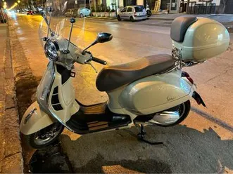 piaggio gts 300 beige