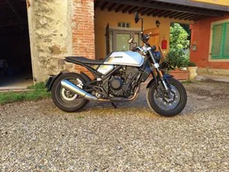 brixton crossfire 500